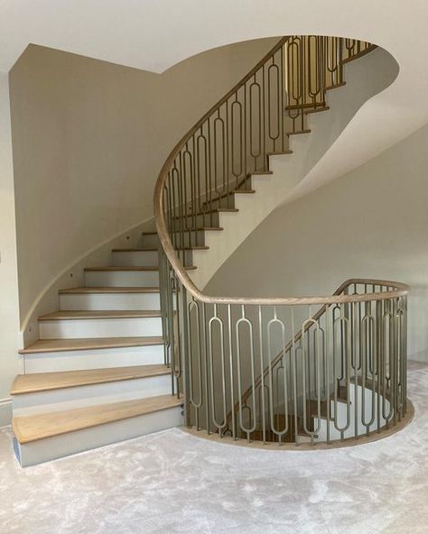 Curvy Stairs, Modern Circular Staircase, Curvy Staircase, Contemporary Curved Staircase, Circular Stairs Curved Staircase, Staircase Interior, U Shaped Staircase, Curved Stairs, Round Stairs