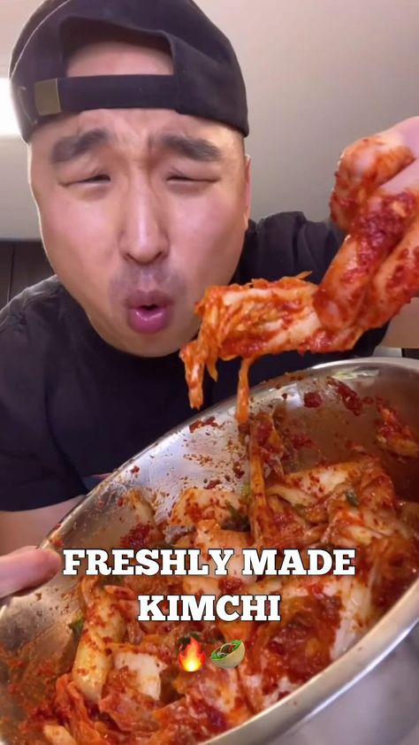 Kim Chi Recipe, Fresh Kimchi Recipe, Kimchee Recipe, Chef Chris Cho, Korean Food Kimchi, Chris Cho, Fresh Kimchi, Cabbage Kimchi, Roy Choi