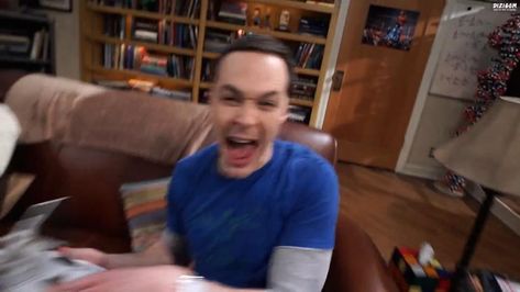 Funny Sheldon Cooper, Tbbt Stickers, Sheldon Cooper Icon, Sheldon Cooper Memes, Sheldon Cooper Funny, Bigbang Theory, Big Bang Theory Funny, Big Ban, The Big Band Theory