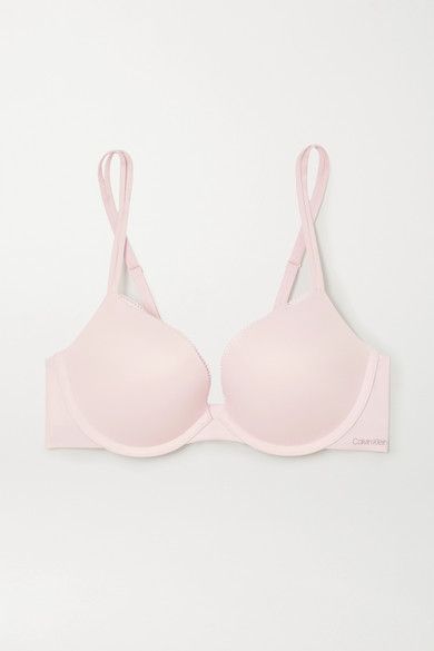 CALVIN KLEIN UNDERWEAR LIQUID TOUCH PICOT-TRIMMED STRETCH-JERSEY UNDERWIRED PLUNGE BRA. #calvinkleinunderwear #cloth Bra Sets Pink, Calvin Klein Underwire, Calvin Klein Lingerie, Calvin Klein Set, Calvin Klein Bra, Calvin Klien, Velvet Set, Victoria Secret Outfits, Ck One