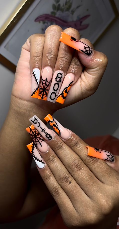 Beginner Nail Set Ideas, Simple Long Halloween Nails, Hollween Costumes Ideas Nails, Acrylic Nail Designs Spooky, Fall Theme Nail Designs, Long Acrylic Halloween Nails, Fall Nail Designs Black Women, Halloween Nail Sets Long, Fall Nail Designs Acrylic Square