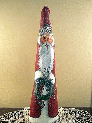 Wood-N-Stitches : My original traditional Santa design hand painted on a cypress knee. Cypress Knee Santa, Painted Cypress Knees, Cypress Knees Projects, Santa Spindles, Driftwood Santas, Painted Santas, Driftwood Santa, Softball Games, Cypress Knees