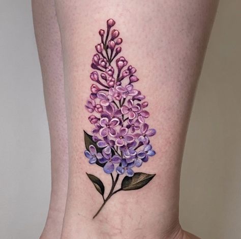 Lilac Stem Tattoo, Tattoo Lilac Flower, Lilac And Hummingbird Tattoo, Lilocks Flower Tattoo, Lilac Tattoo Color, Lilac Bush Tattoo, Small Lilac Tattoo Black And White, Purple Lilac Tattoo, Foraging Illustration