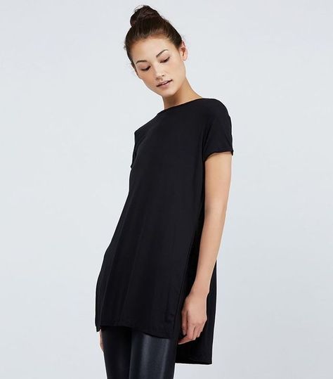 15 Easy Tunic Tops to Wear Over Leggings Summer Tunic Tops, Tunic Tops With Leggings, Easy Tunic, Tunic Tops Summer, Tunics With Leggings, Short Sleeve Tunic Tops, Long Tunic Tops, Fitted Sleeves, Short Sleeve Tunic