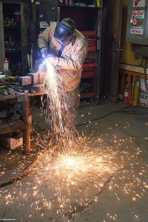 The rarefied reveal for arc welding is SMAW or MMAW. This is Shielded or Manual Metal Arc Welding. Senior Picture Ideas For Guys Welding, Welding Funny, Welding Projects Ideas, Aluminum Welding, Environmental Portrait, Welding Cart, Welding Technology, Environmental Portraits, Rare Coins Worth Money