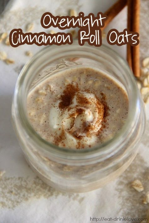 Overnight Cinnamon Roll Oatmeal Cinnamon Roll Oats, Overnight Oats Recipe Easy, Patisserie Vegan, Overnight Oats Recipes, Oat Recipes Healthy, Overnight Oats Recipe Healthy, Overnight Oat, Overnight Oats Healthy, Overnight Oatmeal