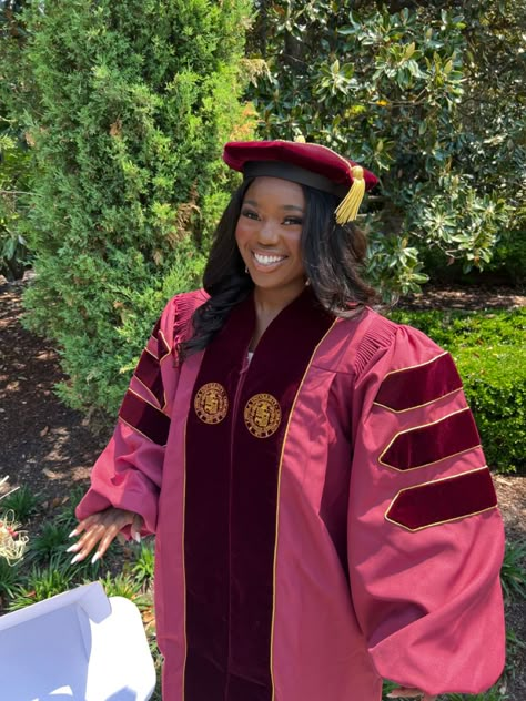 Md Phd Aesthetic, Phd Graduate Pictures, Phd Student Aesthetic, Phd Regalia, Phd Graduation Photos, Doctorate Graduation Pictures, Black Women Masters Degree, Masters Hood Graduation Pictures, Phd Aesthetic