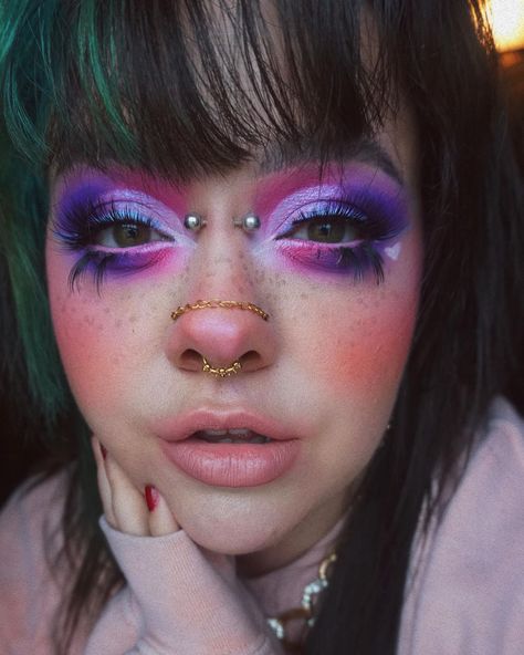 Kayla on Instagram: “🎀 a photo dump of recent looks 🎀 I just wanted to pop in and tell anyone who needs to hear it that you’re doing your best. Whatever your…” Purple Alt Makeup, Dark Hair Makeup, Goth Eye Makeup, Purple Makeup Looks, Doing Your Best, Punk Makeup, Alt Makeup, Rave Makeup, Makeup Help