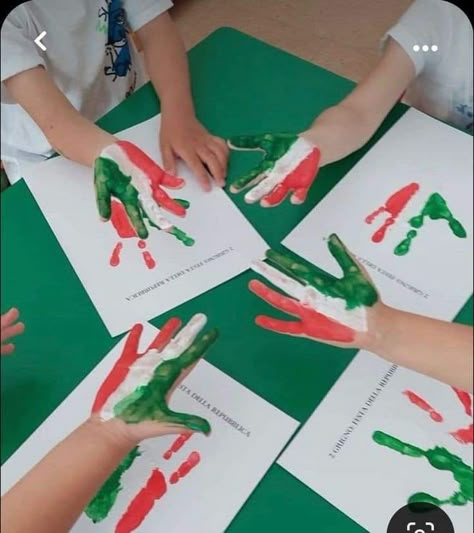 Italy For Preschoolers, Italian Theme Classroom, Preschool Italy Activities, Preschool Italy Theme, Italy Art Projects For Kids, Italy Crafts For Preschool, All Around The World Theme Preschool, Around The World Theme Preschool, Italy Activities For Kids