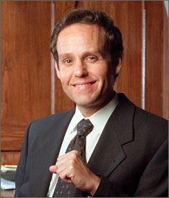 Peter MacNicol 1954 Ally McBeal, Bean, Greys Anatomy Lisa Nicole Carson, Peter Macnicol, Jane Krakowski, Ally Mcbeal, John Cage, Historical People, Laughing And Crying, Favorite Actors, Heartwarming Stories