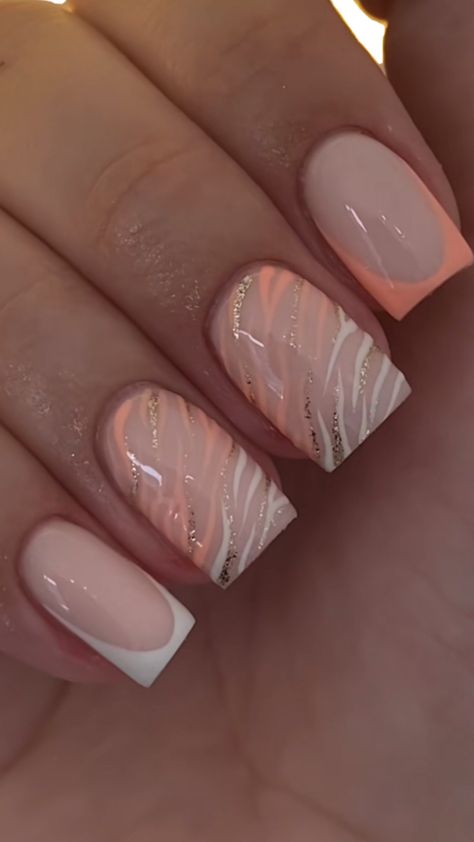 Short Square Nail Designs French Tip, Nails For Lanzarote, Summer Vacation Nails Square, Simple Square Acrylic Nails, Beach Vacation Nail Ideas, Vacation Nails Square, Nails For Cruise Vacations, Short Vacation Nails, Beach Vacation Nails