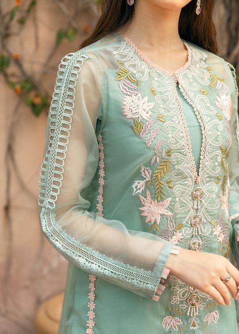 Suites Designs, Eid 2024, Embellished Buttons, Chibi Wallpaper, Matching Separates, Stitching Ideas, Latest Dress Design, Kurti Patterns, Kurti Neck