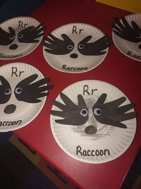 The Best Kids Crafts & Activities | Letter of the week | Facebook Raccoon Preschool Craft, Raccoon Craft, Craft For Preschool, Pet Theme, K Crafts, Letter Of The Week, 3d Letters, Craft Activities For Kids, Lesson Plan