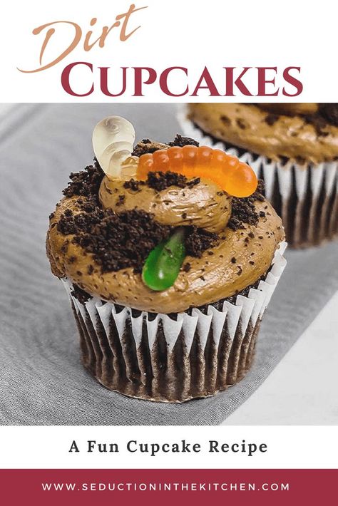 Looking for a cupcake recipe? Dirt cupcakes is an easy dirt cake recipe with gummy worms and Oreos. These cupcakes take the oreo dirt recipe and turn it into a fun cupcake recipe! Perfect dirt dessert with gummy worms for kids! | SeductionInTheKitchen.com #cupcakes #dirtrecipe #chocolate #kidrecipe via @SeductionRecipe Easy Dirt Cake, Dirt Recipe, Dirt Cupcakes, Dirt Cake Recipe, Oreo Dirt Cake, Dirt Dessert, Dirt Cake Recipes, Oreo Dirt, Fun Cupcake Recipes