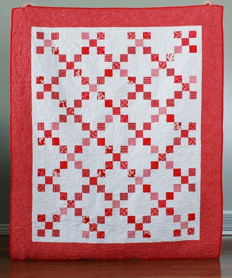 Double Irish Chain Quilt Pattern, Irish Quilt Patterns, Double Irish Chain Quilt, Irish Chain Quilt Pattern, Irish Quilt, Irish Chain Quilt, 9 Patch Quilt, Two Color Quilts, Nine Patch Quilt