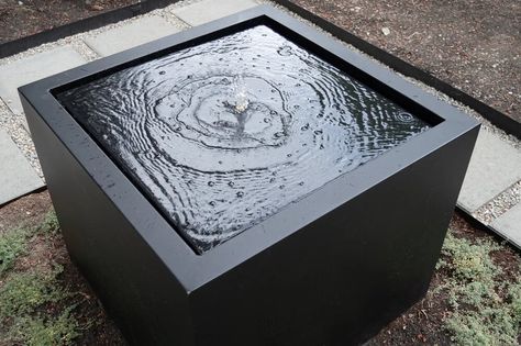 DIY: A Modern Feature Fountain From A Planter Box | The Savvy Heart | Interior Design, Décor, and DIY Modern Outdoor Fountains, Patio Fountain, Table Fountain, Modern Water Feature, Diy Water Feature, Modern Fountain, Diy Water Fountain, Outdoor Water Features, Diy Garden Fountains