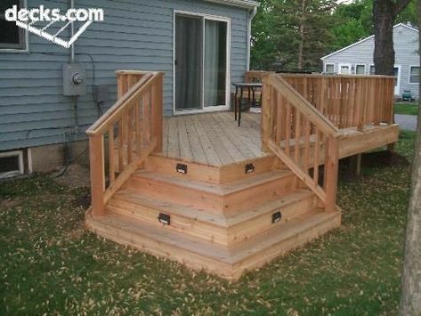 Deck Stairs Ideas, Corner Steps, Corner Deck, Low Deck, Deck Pictures, Stairs Ideas, Deck Steps, Patio Deck Designs, Deck Designs Backyard