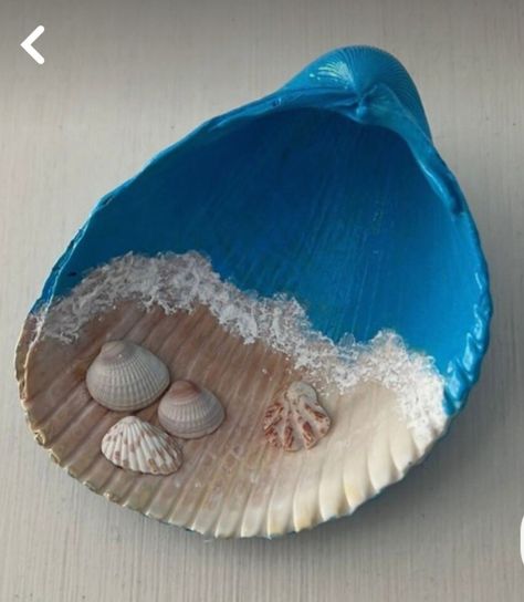 Painting On A Seashell, Things To Do With Seashells, Sea Shell Crafts Seashell Art, Things To Do With Shells, What To Do With Sea Shells, Conch Shell Crafts, Beach Shell Crafts, Shell Painting Ideas, Diy Seashell Crafts