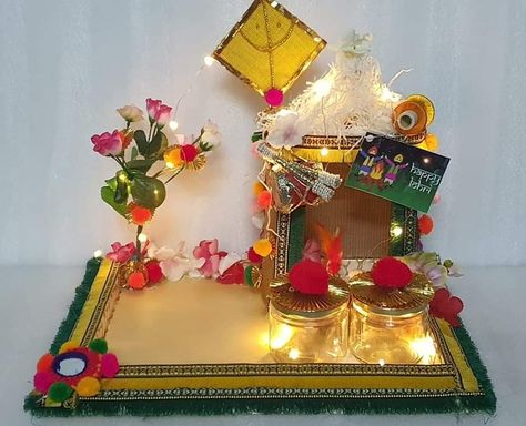 Wedding Trays, Bangle Ceremony, Independence Day Drawing, Haldi Kumkum, Wedding Packing, Chocolate Bouquet Diy, Create Board, Trousseau Packing, Card Design Handmade