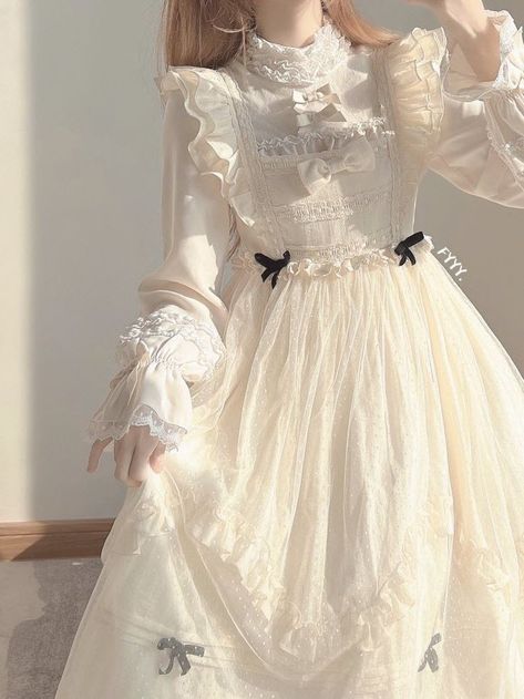 Gaun Abad Pertengahan, Shopping Link, Classic Lolita, Old Fashion Dresses, Kawaii Fashion Outfits, Dress Shopping, Fairytale Dress, Lolita Dress, A Letter