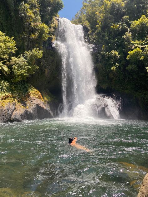 Hippie Granola Aesthetic, Granola Hippie Aesthetic, Wilderness Aesthetic, Aesthetic Waterfall, Colorado Aesthetic, Granola Aesthetic, Current Aesthetic, Waterfall Paintings, Ocean Girl