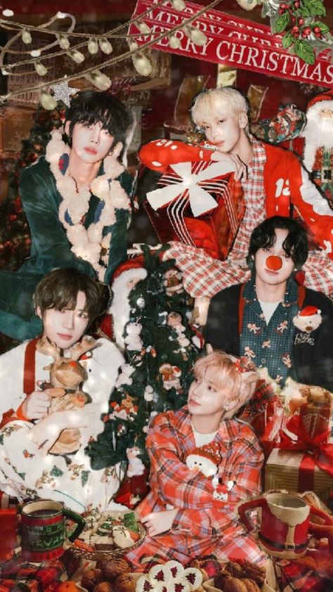 here's my entry!!! hope u like it!! @Kookixe_143ily #kookiemascomp #christmas #txt #tomorrowxtogether #tubatu #moa Kpop Christmas, Txt Ot5, Christmas Lockscreen, Boys Christmas, Christmas Wallpaper, Kpop Wallpaper, Bts Wallpaper, Pretty Wallpapers, Your Aesthetic