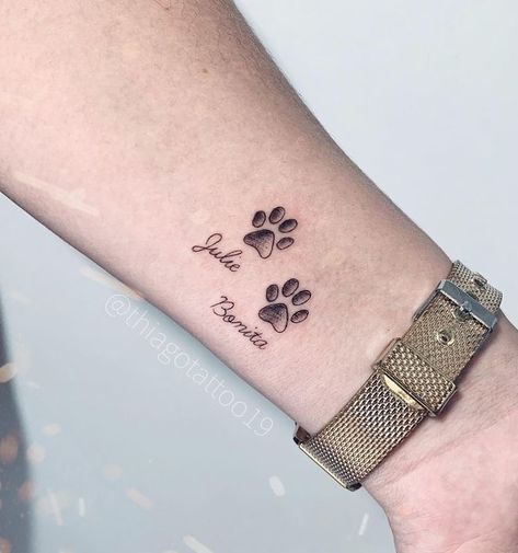 Puppy Tattoo Ideas, Tattoo Pet, Puppy Tattoo, Pet Tattoos, Small Dog Tattoos, Cute Simple Tattoos, Pawprint Tattoo, Dog Memorial Tattoos, Dog Paw Tattoo