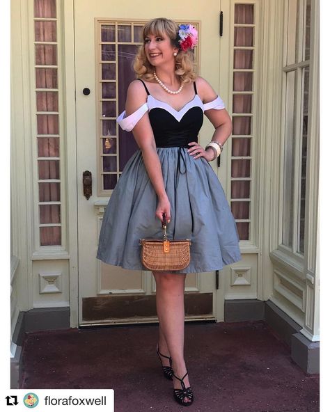 Jackie on Instagram: “The enchanting @florafoxwell in her custom dress 👗🖤💫🖤💫🖤, #Repost @florafoxwell ・・・ Happy Dapper Day friends! Finally broke out my Briar…” Disney Dapper Day, Retro Photography, Dapper Day, Disney Inspired Outfits, Disney Life, Custom Dresses, Disney Inspired, Disney Style, Aurora Sleeping Beauty