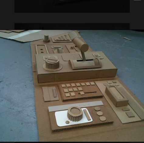 Spaceship Decorations, Rocket Crafts, Spaceship Control Panel, Spaceship Cockpit, Cardboard Spaceship, Cardboard Models, Cardboard Rocket, Alien Halloween, Panel Ideas