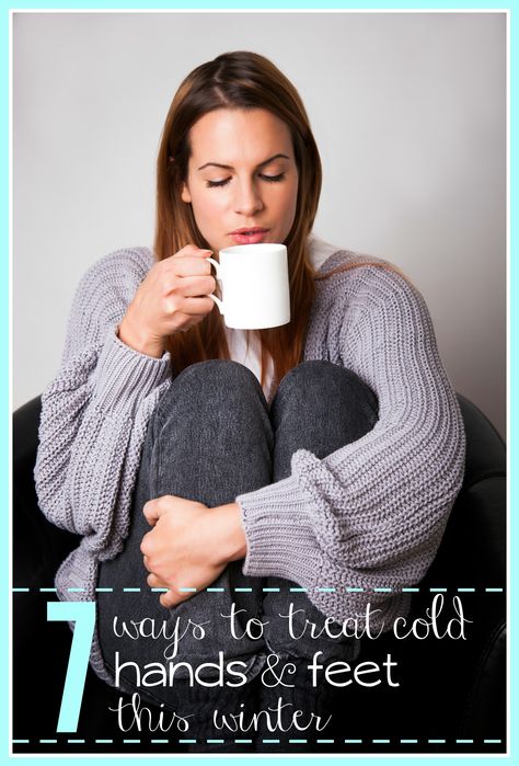 7 Ways to Treat Cold Hands and Feet This Winter - Tipsaholic Feet Remedies, Cold Beauty, Winter Hair Care, Winter Health, Jogging In Place, Cold Fingers, Getting A Massage, Aromatherapy Blends, Hand Massage