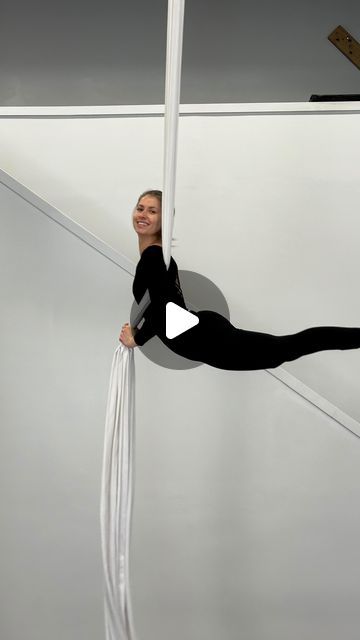 Ariel Silk Tricks, Ariel Silks, Aerial Hoop Moves, Aerial Silk, Interesting Videos, Aerial Hoop, Aerial Silks, Aerial Yoga, February 3