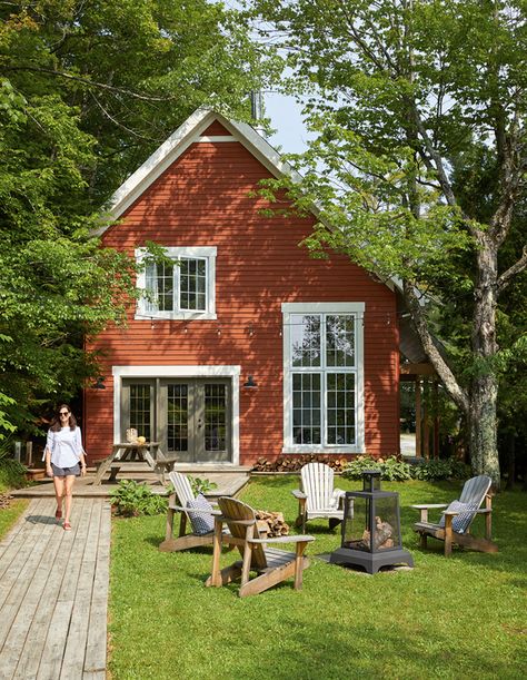 This Sweet Cottage Proves You Don't Have To Travel Far To Relax & Unwind - House & Home Swedish Cottage, Quaint Cottage, Red Cottage, Cottage Exterior, Small Cottage, Red House, Cabins And Cottages, Cottage Design, Cottage Homes