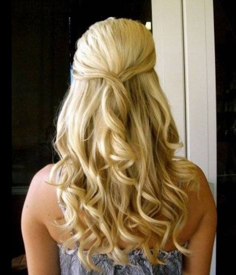 Halfway up Down Prom Hair, Half Pony Hairstyles, Half Up Half Down Prom, Wedding Hairstyles And Makeup, Half Up Wedding Hair, Pony Hairstyles, Prom Hairstyles For Long Hair, Wedding Hairstyles Half Up Half Down, Long Wavy Hair