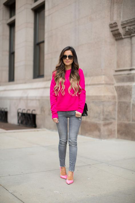 Hot Pink. Light Grey Jeans Outfit, Pink Top Outfit, Grey Jeans Outfit, Hot Pink Outfit, Magenta Sweater, Ultra Casual, Mia Mia Mine, Hot Pink Top, Vintage Chanel Bag