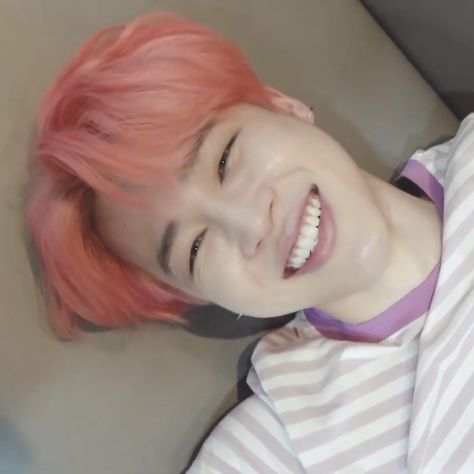 Jimins Smile, Jimin Smile, Bts Park Jimin, Map Of The Soul On E, Smile Icon, Smile Wallpaper, Jimin Selca, Park Jimin Cute, Jeon Jeongguk