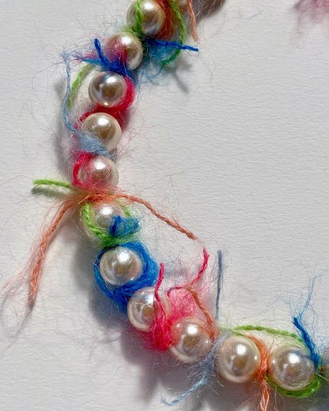 Rainbow Mohair Pearl Necklace Handmade Jewelry Diy Bracelets, Handmade Jewelry Display, Diy Pearl Necklace, Yarn Necklace, Handmade Jewelry Bracelets, Handmade Jewelry Earrings, Mohair Yarn, Handmade Jewelry Designs, Handmade Jewelry Diy