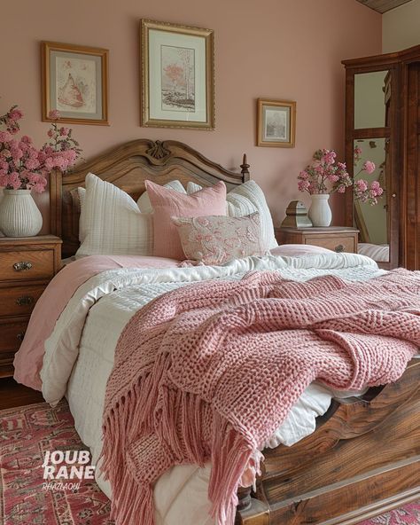 #bathroomdesign #tileideas #homedecor #bathroominspiration #interiordesign #tiling #bathroomremodel #designideas #flooring #walls Pink Accent Bedroom Ideas, Pink Cottage Core Bedroom, Vintage Girly Bedroom, Pink Cottagecore Bedroom, Feminine Master Bedrooms Decor, Pink And Wood Bedroom, Pink Farmhouse Bedroom, Vintage Girly Room, Pink Cowgirl Room