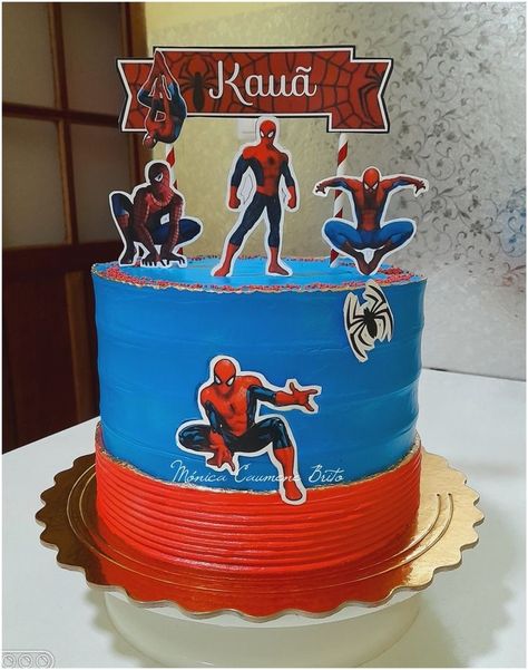 6 Year Birthday Cake For Boy, Golden Birthday Cakes For Boys, Spider Cake Birthday, Spider Man Cake Design, Spider Man Cake Ideas, Spiderman Cake Ideas, Spider Man Birthday Cake, Nursing Graduation Cakes, Spiderman Cakes