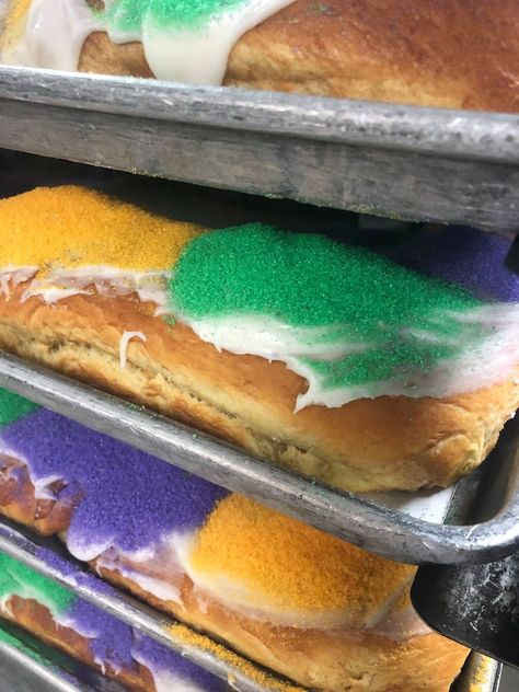 Brioche King Cake Recipe, Cake Magic, King Cakes, King Cake Recipe, Tea Bread, Cajun Cooking, Magic Cake, Kings Day, King Cake