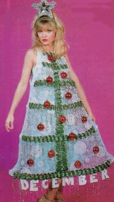 Michelle Pfeiffer’s appearance stuns fans in latest festive post | HELLO! Grease 2, Vintage Christmas Photos, Christmas Shoot, Peachy Keen, Michelle Pfeiffer, Christmas Inspo, Christmas Photoshoot, Noel Christmas, Christmas Mood