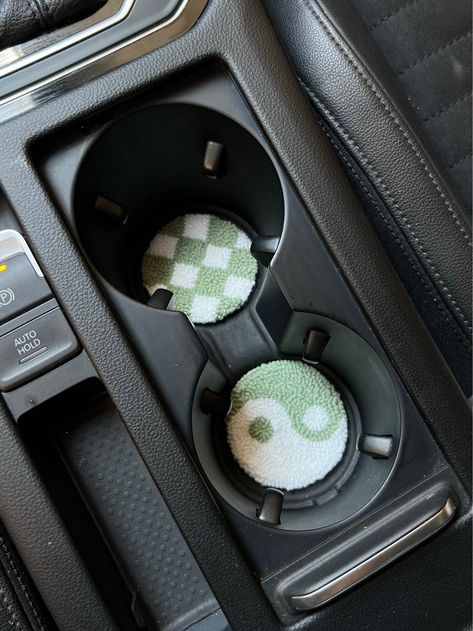 Hi there! Welcome to my shop!  Set of 2 17,99 $ Do you like these aesthetic checked car coasters? These set of 2 car charms are designed for your car ☘️ Add difference to your car with this Y2k Aesthetic handmade coaster! A great gift idea for a new car owner and coffee  lover! 16th Birthday Gift for new driver!  If you want custom design please message me anytime. 🍓🍄 Come back to my store for other rugs: https://www.etsy.com/shop/EmbroiderywithAycan?ref=profile_header&section_id=32167078 A fu Coasters For Car, Coasters Cute, Boho Car Accessories, 2 Aesthetic, Gifts For New Drivers, Pink Car Accessories, New Car Gift, Funny Coasters, Car Things