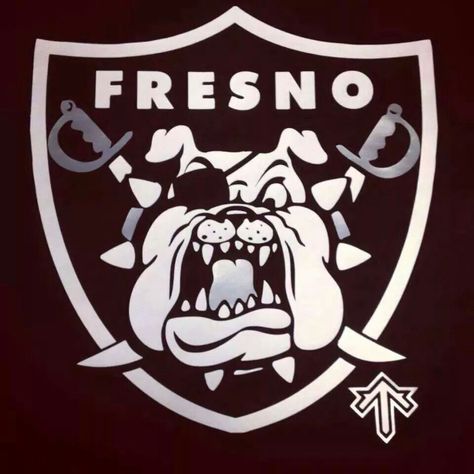 Fresno State Bulldogs and Raiders together.   5/9/14 Raiders draft Derek Carr. Fresno Bulldogs, Bulldog Drawing, Fresno State Bulldogs, Derek Carr, Bulldog Mascot, Bulldogs Football, Fresno State, Raiders Football, Raiders Fans