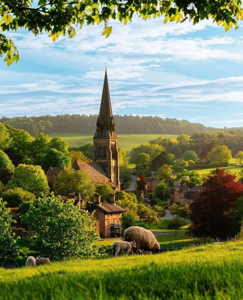 British Countryside, Peak District, Village Life, English Countryside, British Isles, Awe Inspiring, Wonders Of The World, Beautiful Photo, Worship