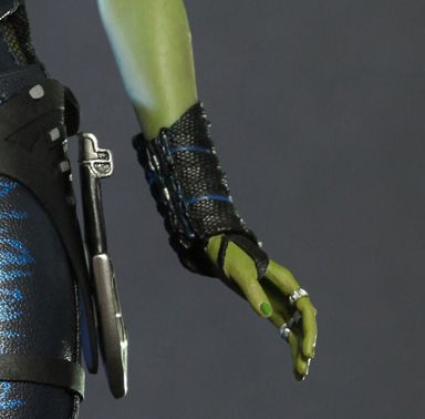 Gamora close up hq hands detail Gamora Marvel, Yondu Udonta, The Heist, Peter Quill, The Adventure Zone, Green Skin, Pietro Maximoff, Kate Bishop, Clint Barton