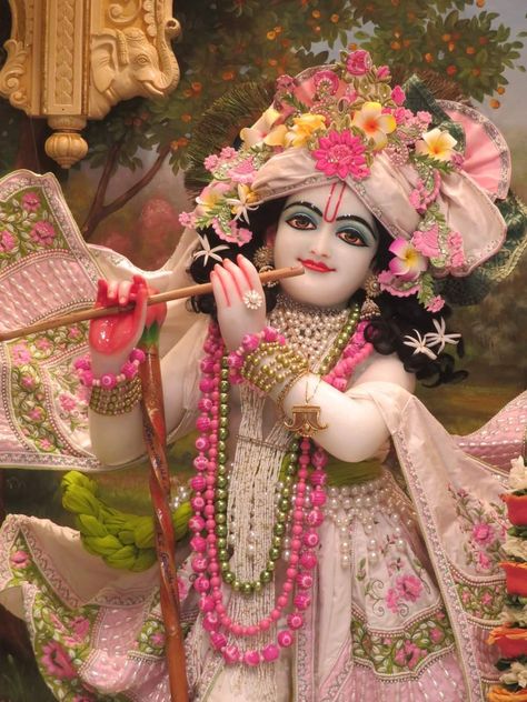 Krishna Jewellery, Little Kanha Ji Images, Buddha Wallpaper Iphone, Vrindavan Photography Pictures, राधा कृष्ण, Iskcon Krishna, Radhe Krishna Wallpapers, Pictures Of Shiva, Lord Photo