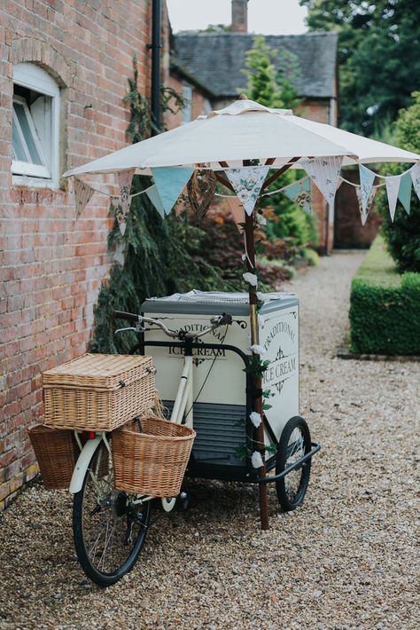 Ice Cream Cart | Classic Wedding at Yeldersley Hall in Derbyshire | Luis Calow Photography Bicycle Ice Cream Cart, Vintage Ice Cream Party, Ice Cream Bicycle Cart, Vintage Ice Cream Cart, Wedding Ice Cream Cart, Wedding Ice Cream Truck, Food Bicycle, Ice Cream Bicycle, Ice Cream Carts