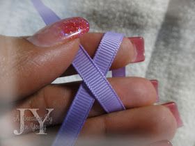 Bow Tying, Pieces Of Me, 2 Fingers, How To Tie Ribbon, Cheer Hair, Mini Bow, Bow Tutorial, Two Fingers, How To Make Ribbon