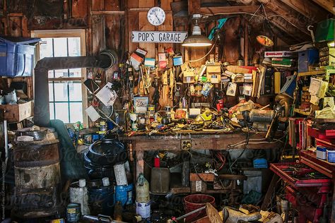 Messy Garage Interior by Raymond Forbes Beautiful Americana Photography #AmericanaPhotography #vintagephotography #Americanaphotographyinspiration #Americanaphotographyroadtrips #americanapictures #creativephotographyinspiration #photographyaesthetic #beautifulphotography Messy Garage, Americana Aesthetic, Messy House, Residential Garage, Garage Interior, Parking Garage, Garage Workshop, Learning Photography, Vintage Photography