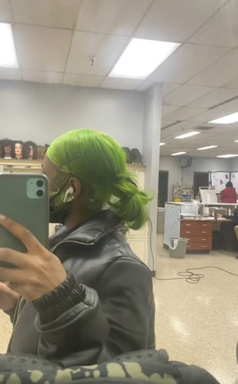 Neon Green Natural Hair, Green Hair Natural Hair, Green Natural Hair Black Women, Green Hair Black Women, Green Natural Hair, Natural Hair Colors, Hairstyles Locs, Hair Tea, Hair Black Women