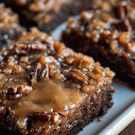 Moist Chocolate Sheet Cake, German Chocolate Sheet Cake, Homemade Strawberry Cake, Pecan Frosting, Oatmeal Diet, Coconut Pecan Frosting, Banana Cheesecake, Lime Cake, Chocolate Sheet Cake